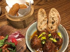 -Apollo·西班牙小酒馆(安福路店)