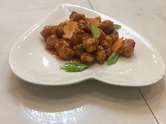 -南宁世纪君悦大酒店(青秀万达滨湖路地铁站店)