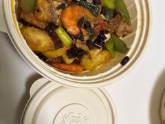-七欣天香辣蟹火锅(上海银亿滨江店)