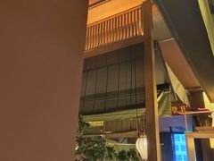 -弄堂里(西溪龙湖天街店)