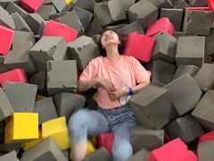 -嘿哟动霸CHUA·新潮玩运动娱乐中心·蹦床滑冰团建乐园
