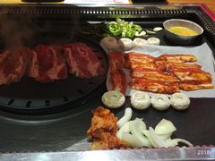 -杀猪天·韩国烤肉(铁路街第一分店)