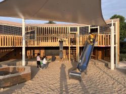 -季高兔窝窝亲子园(上海薰衣草公园店)