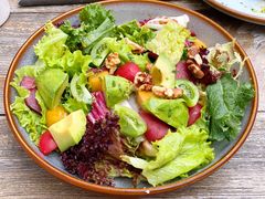 牛油果沙拉-RAC BAR(安福路店)