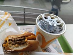 -麦当劳(虹梅路地铁站店)