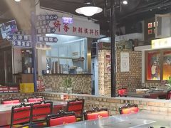 -马路牙子烧烤音乐酒馆(望京店)