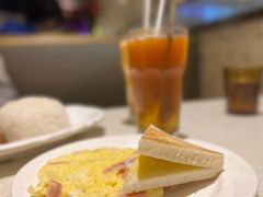 -香港新发烧腊茶餐厅(书城店)