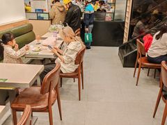 -佰搭果·广式茶餐厅(西华路店)