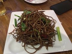 -老熟人串吧家常菜(旧宫店)