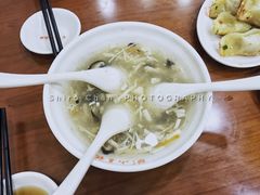 酸辣汤-小姜锅贴(凤凰街店)