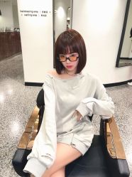 -SWANK SALON
