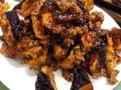 焦糖茄子牛肉粒-桃子餐厅·天津菜(红星路直营店)