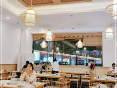 大堂-鸿喜牛·潮汕鲜牛肉火锅(海浪湾店)