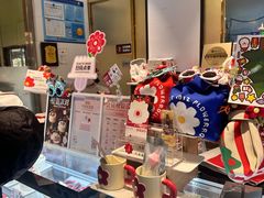 -花花卷卷·鲜食蛋糕(静安久光百货店)