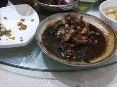 -侬佳蒸菜馆(听潮店)