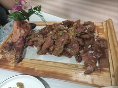 -老火大骨头汤馆