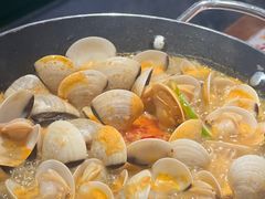 口口鲜卜卜贝-恭喜上堓砂锅焗·海鲜大排档(闵行龙湖店)