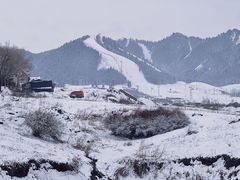 -丝绸之路山地度假区滑雪场