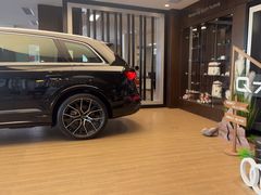 -上海永达奥诚奥迪4S店(申江路店)