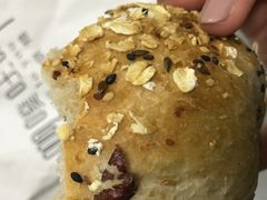 -啊噗吐呦现场烘焙(麦凯乐店)