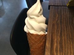 -万利隆·活力烘焙(人民路店)