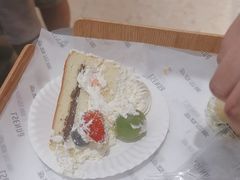 -罗森尼娜(德思勤店)