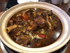 -亿诣蝎府炸酱面羊蝎子火锅(酷车小镇店)