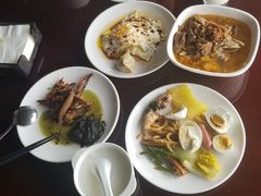 -荣誉国际酒店-云顶旋转餐厅