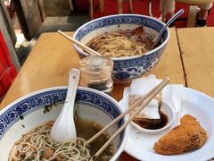 -沪西老弄堂面馆(定西路店)