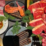 位置在5楼金安国际，刚进店面的环境是很大的