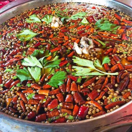 鱼摆摆火锅-"店面不大 位置在互助路我以前上班每天来来.