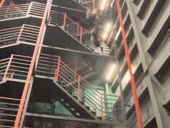 -极限PLAY运动娱乐新世界·团建派对潮玩休闲馆·室内蹦极高空游乐园