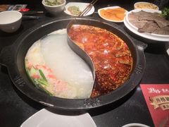 -井格重庆火锅(西直门凯德Mall店)