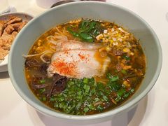 小锅米线-胡麻(静安嘉里店)