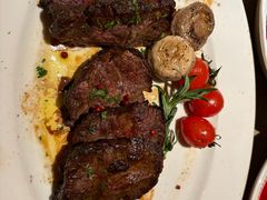 &nbsp;战斗民族400度黑安格斯谷饲牛扒(500g)-波特曼西餐厅(中央大街店)