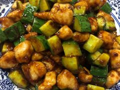 酱爆鸡丁-北大地皖峰饭馆
