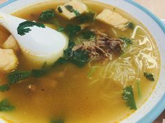 油豆腐牛肉粉丝汤（咖喱）-小杨生煎(湟普汇店)