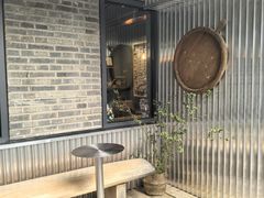-出走咖啡·面包(宋庄店)