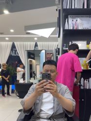 -U·NI SALON 造型