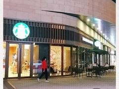 门面-星巴克(成都市中海右岸环宇坊店)