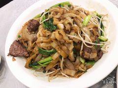 大排档炒牛河-粤·向群饭店(龙津东路总店)