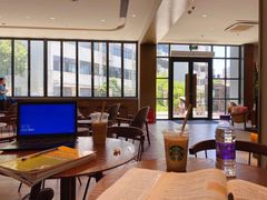 -星巴克(长沙桃子湖店)