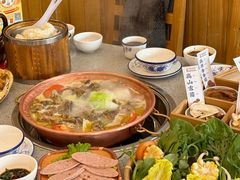 -阿婆情腊排骨火锅(金虹路店)