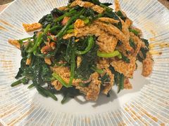 -耶里夏丽·新疆菜(南丹东路店)