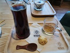 -ZING COFFEE 镜咖啡