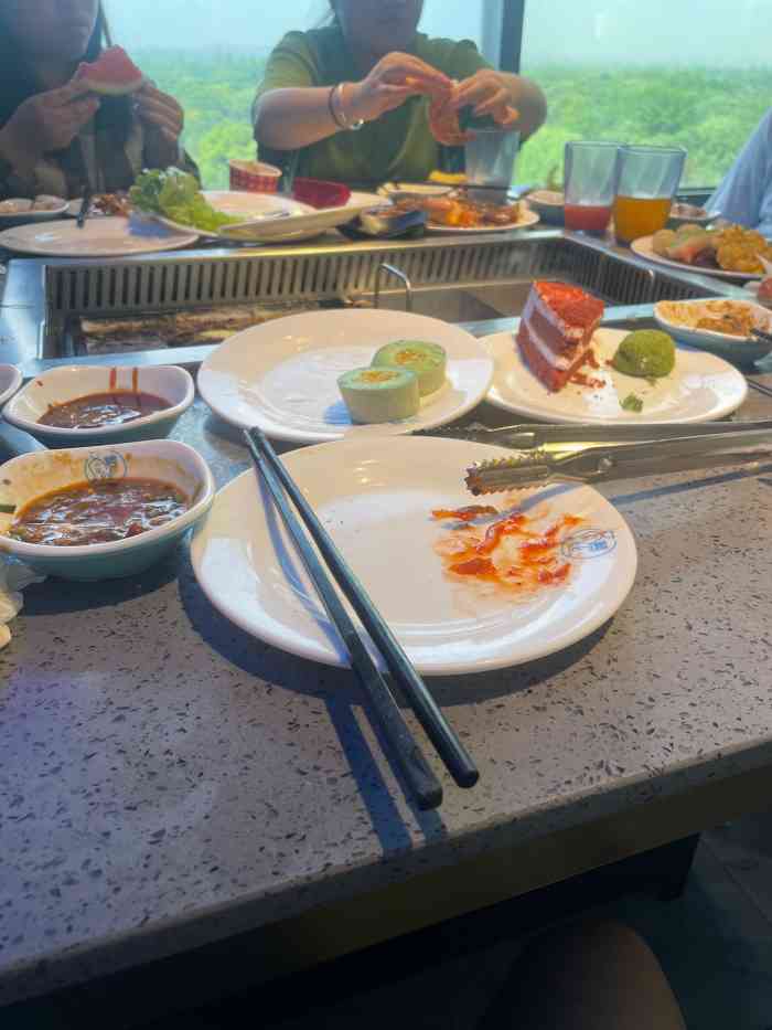 艾慕丝花园海鲜自助餐厅(西溪印象城店)