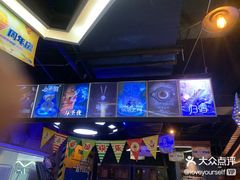 -YOGO优果密室逃脱(新佳丽广场店)