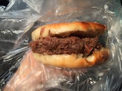 牛肉烧饼-老西关黄老太牛肉烧饼