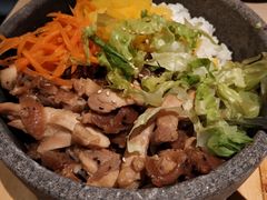 黑椒鸡腿肉石锅拌饭-新石器烤肉(南通CBD大有境店)