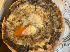 黑松露披萨-IL TEATRO 精品意大利餐厅